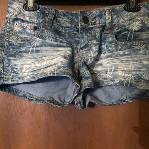 palm tree print shorts